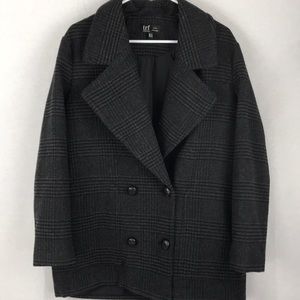 Oversized gray check coat